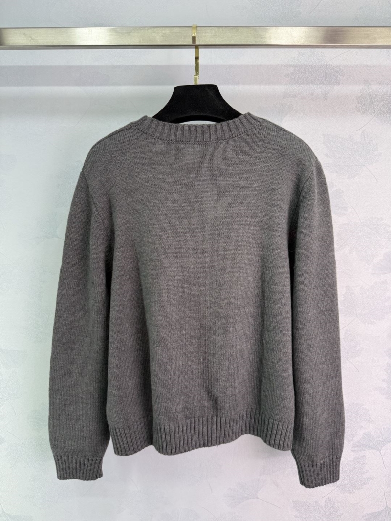 Gvc*1 sweaters